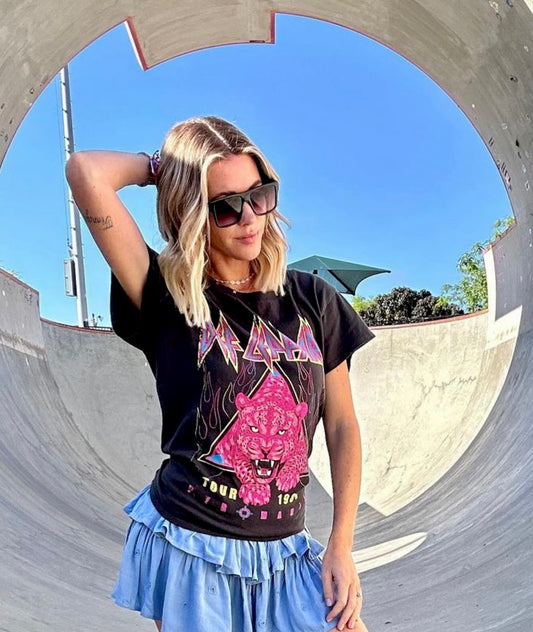 Def Leppard Band Shirt
